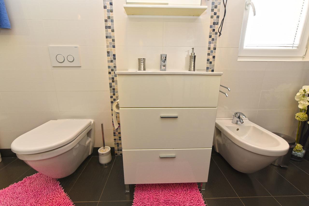 Apartment Monfiorenzo 1551 Rovinj Ngoại thất bức ảnh