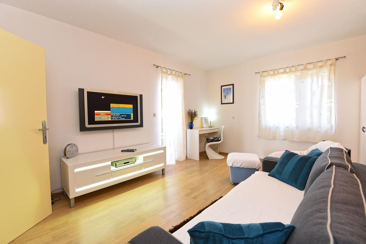 Apartment Monfiorenzo 1551 Rovinj Ngoại thất bức ảnh