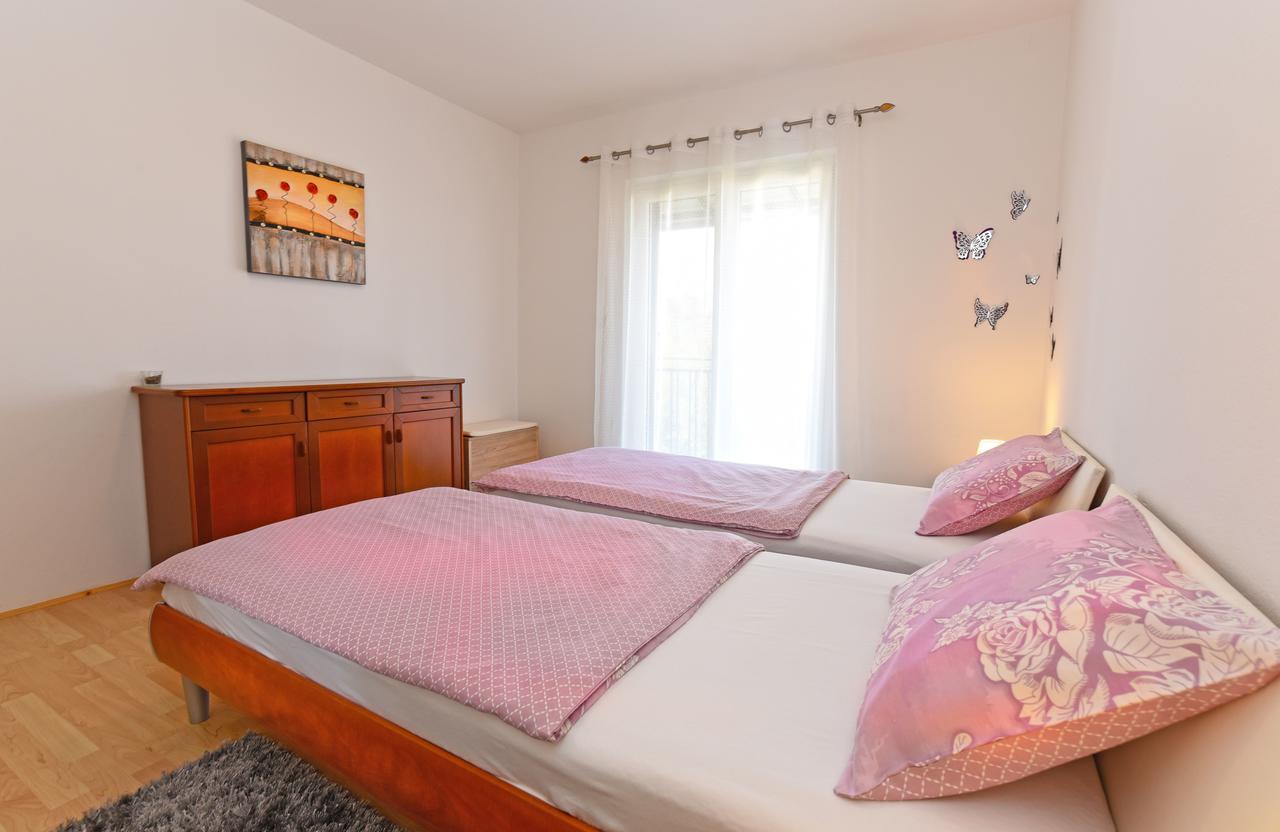 Apartment Monfiorenzo 1551 Rovinj Ngoại thất bức ảnh